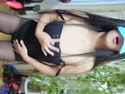 騷女黑絲雙插自己