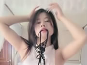 大胸妹性感脫衣舞和自慰